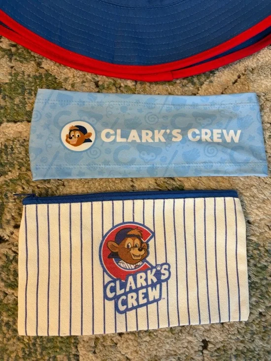 Chicago Cubs Clark’s Crew Gear Bundle - Picture 4 of 4